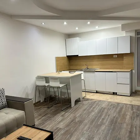Apartament бъчварови- 13